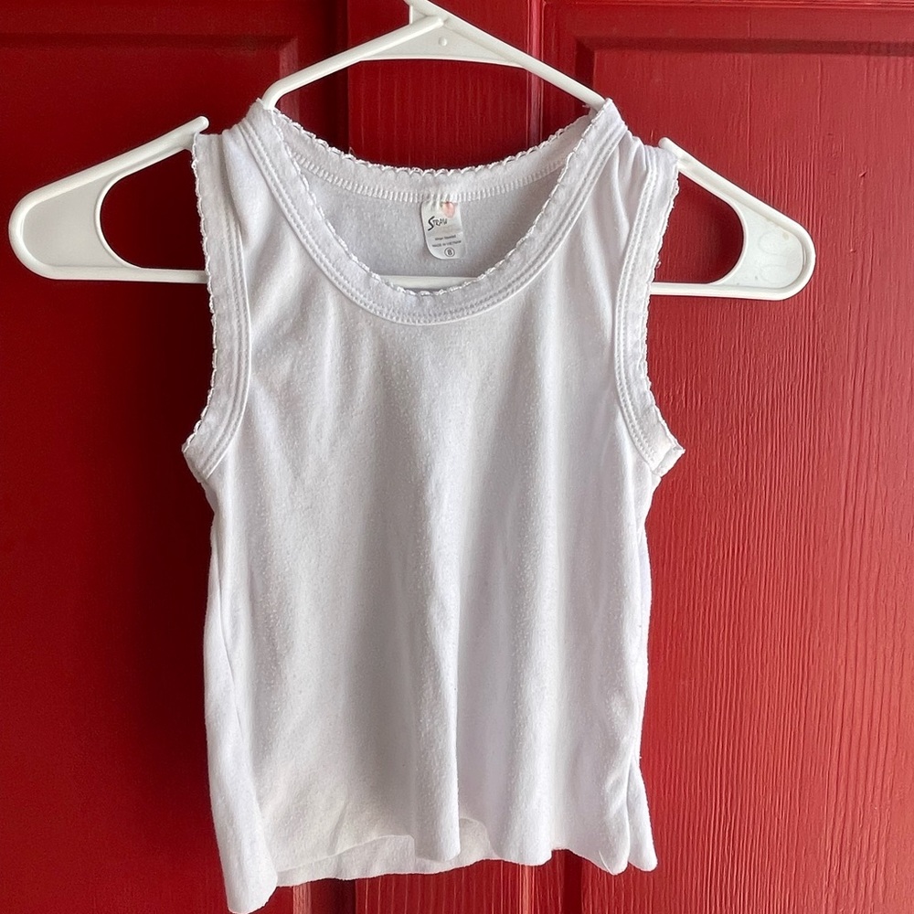 White girls tank top with lace trim